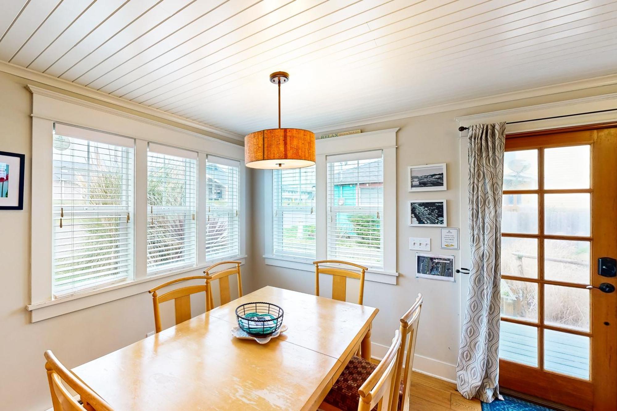 Rockaway Beach Bungalow Экстерьер фото