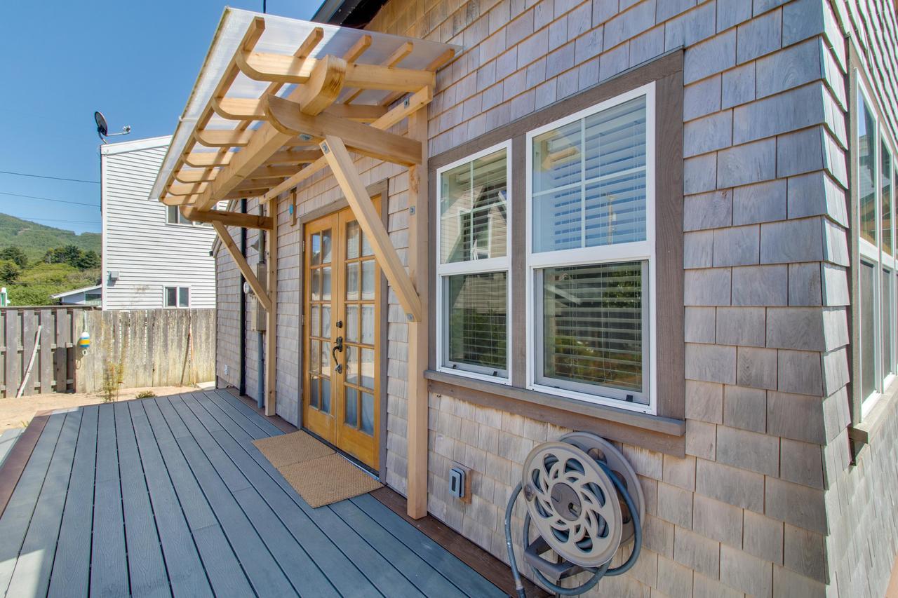 Rockaway Beach Bungalow Экстерьер фото